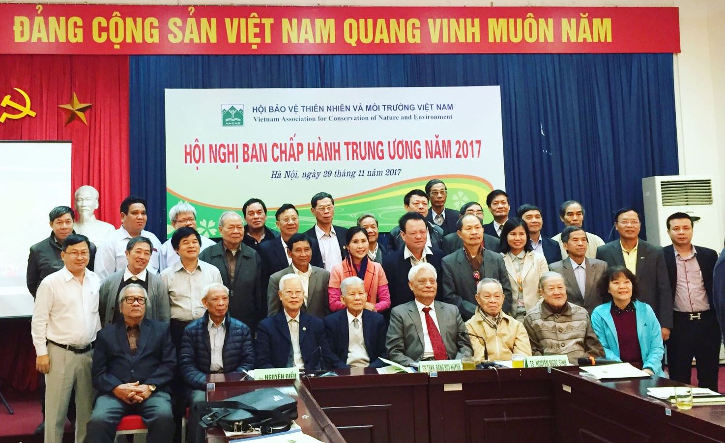 Nhà[-]báo[-]Lê[-]Việt[-]Nhân[-]tham[-]gia[-]Ban[-]chấp[-]hành[-]Trung[-]Ương[-]Hội[-]BVTN&MT[-]Việt[-]Nam